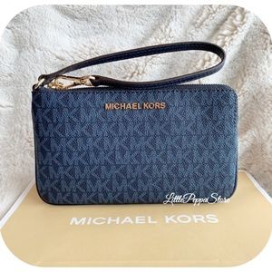 MICHAEL Michael Kors Bags - MICHAEL KORS JET SET WRISTLET MK ADMIRAL MICHAEL Michael Kors Bags - MICHAEL KORS JET SET WRISTLET MK ADMIRAL